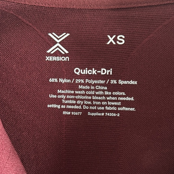 NWT XERSION PORT WINE COMPRESSION SEAMLESS QUARTER ZIP QUICK DRY WORKOUT TOP XS - Picture 7 of 11